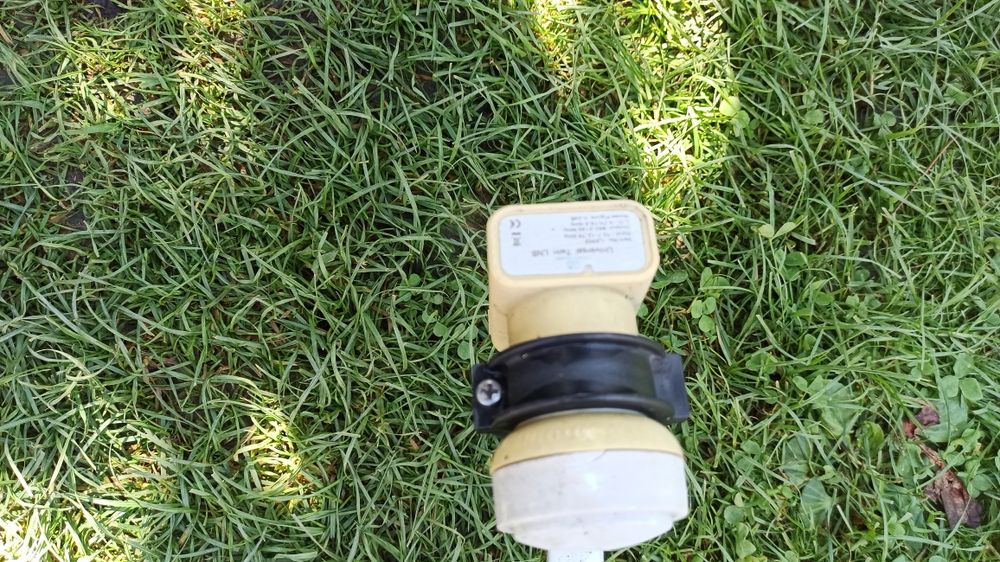 Antenă satelit DIGI 2 iesiri