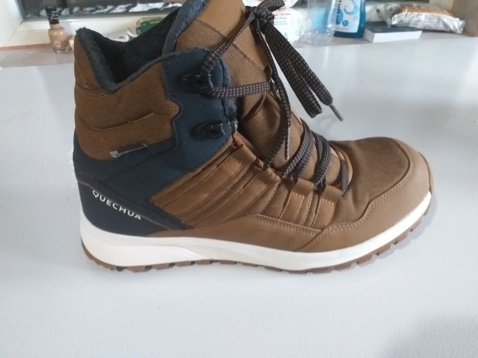 Vând gete waterproof