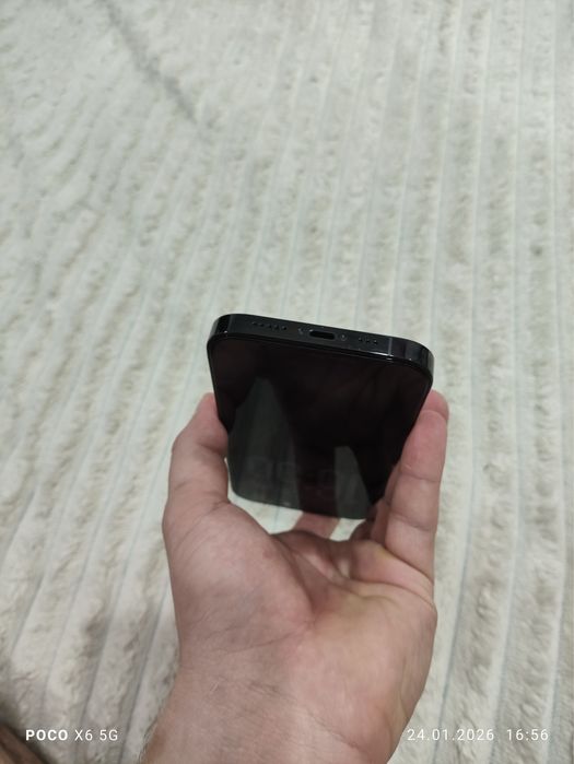 iPhone 14 pro в черном цвете