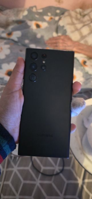 Samsung s 22 ultra,512. Obmen.