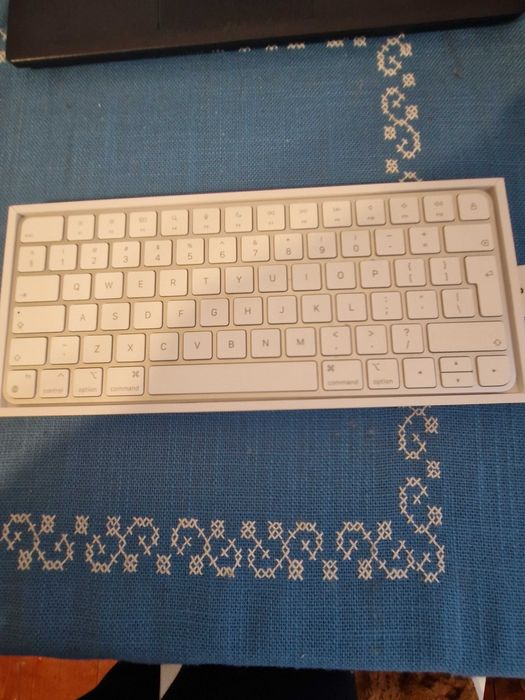 Tastatura Apple, magic, model A2450