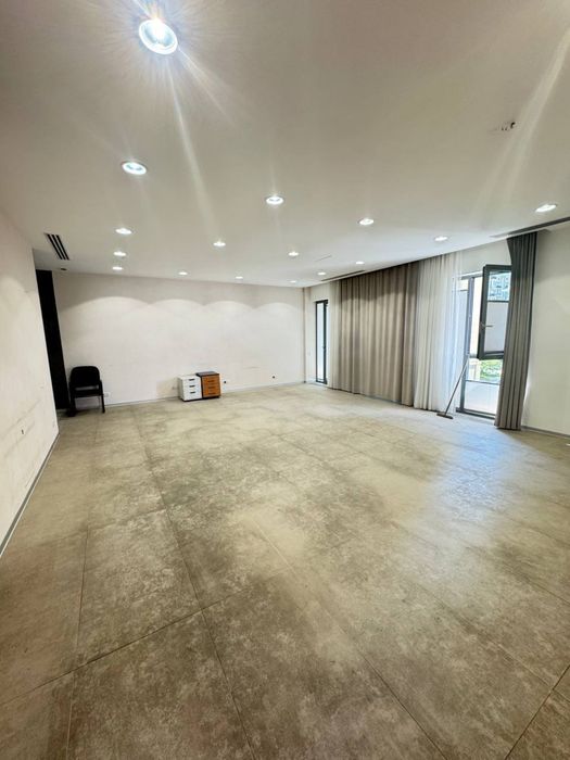 Сдаётся офис 220 кв.м. ЖК Mirabad Avenue