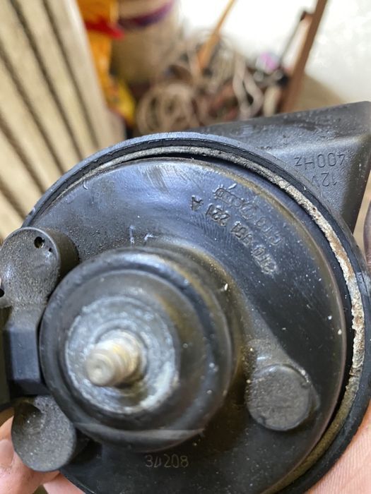 Клаксони клаксон Сирена сирени тромба Audi Vw Ауди a3 A4 A5 A6 Q5