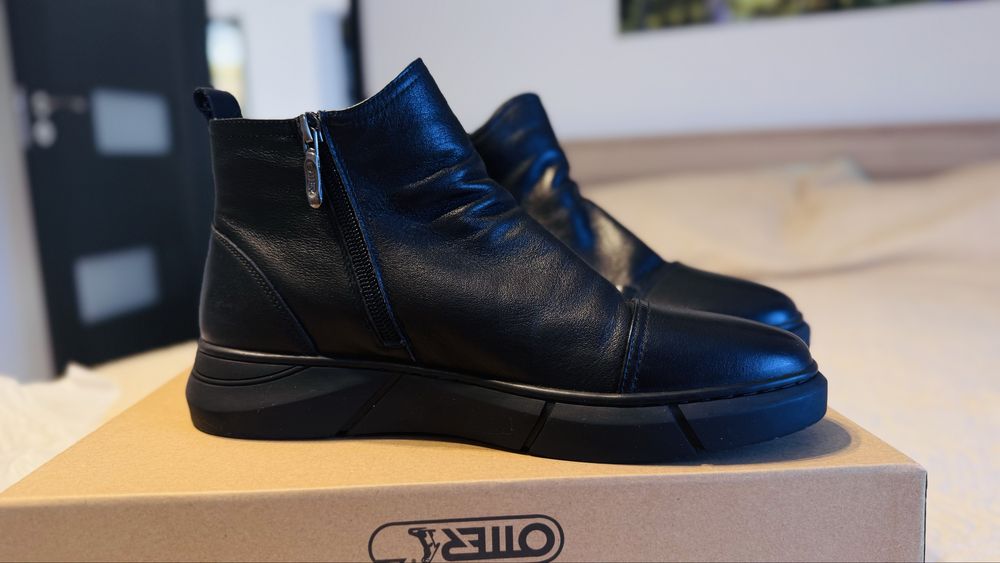 Ghete de barbat, imblanite, din piele naturala Other