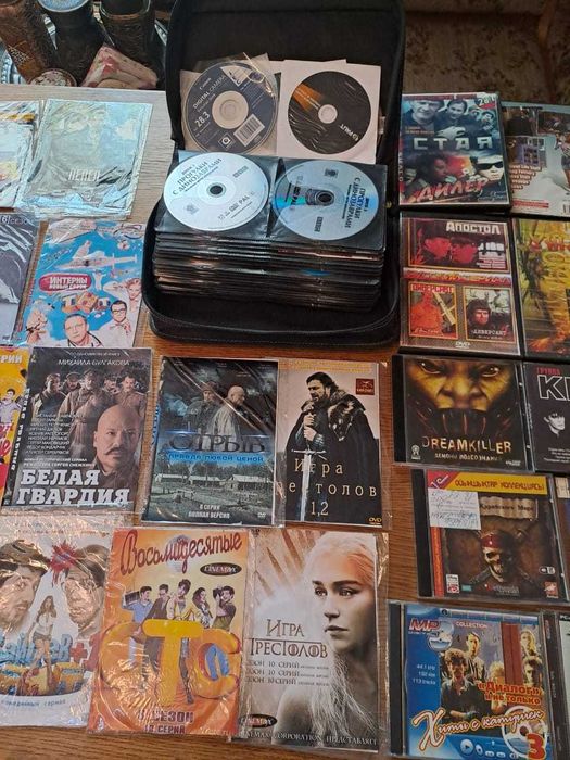 Приемник , DVD,футляр
