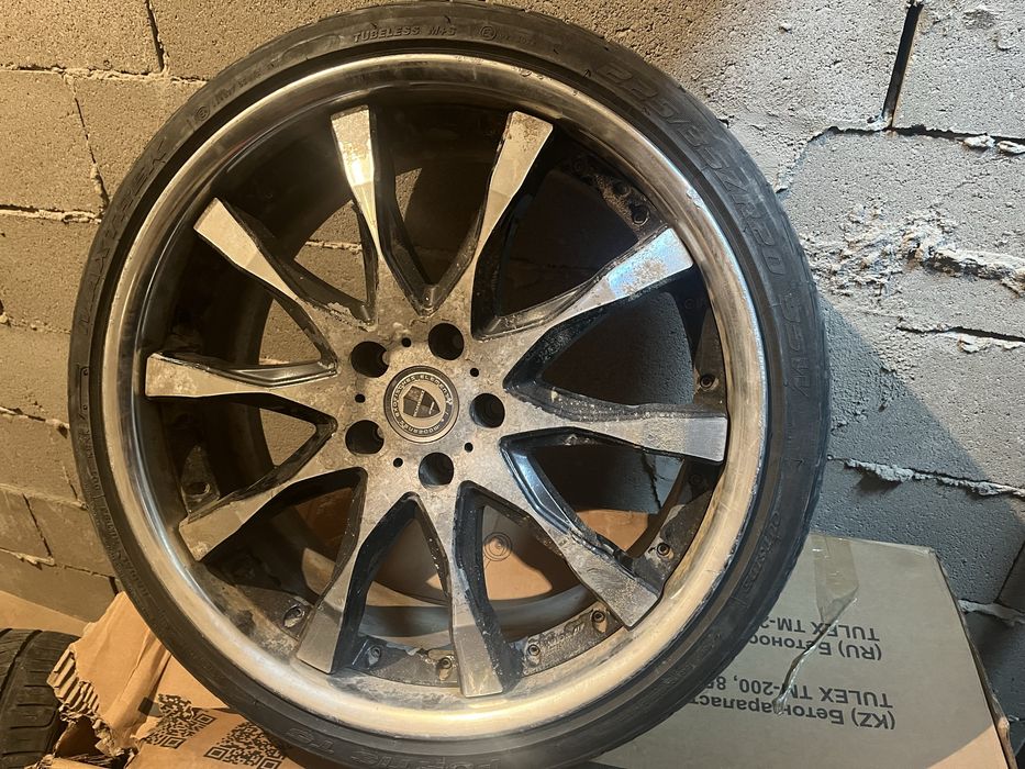 Титановые диски с шинами