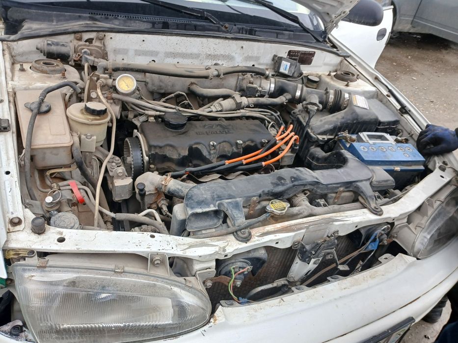 Hunday Moshina sotiladi hollati zur yuradi 4 bollon ynagi metan bor