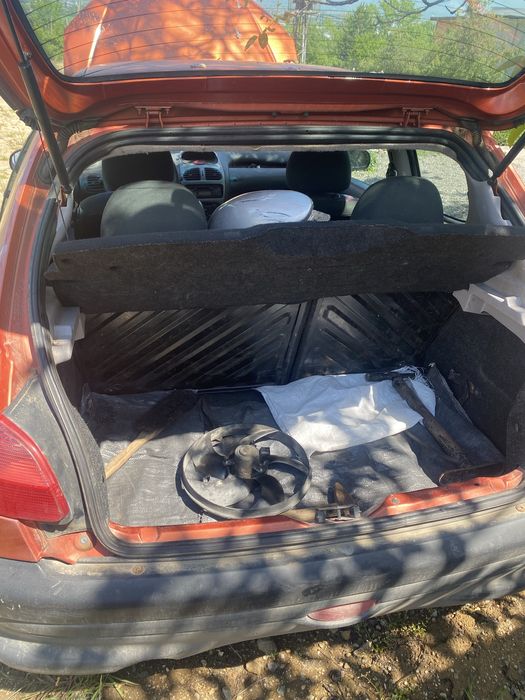 Пежо 206 - части. В движение е. Нов съединител, джанти.