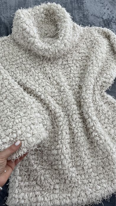 Пухена блуза тип пончо