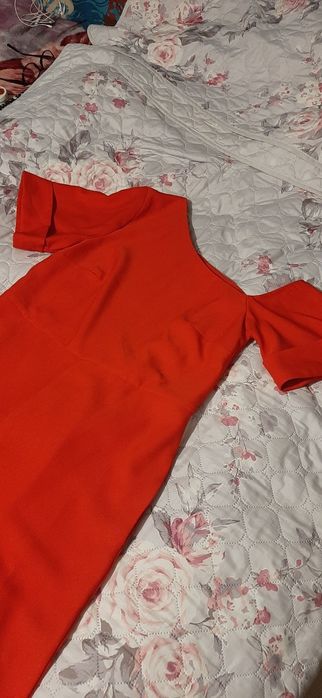 Salopetă roșie, mărimea L