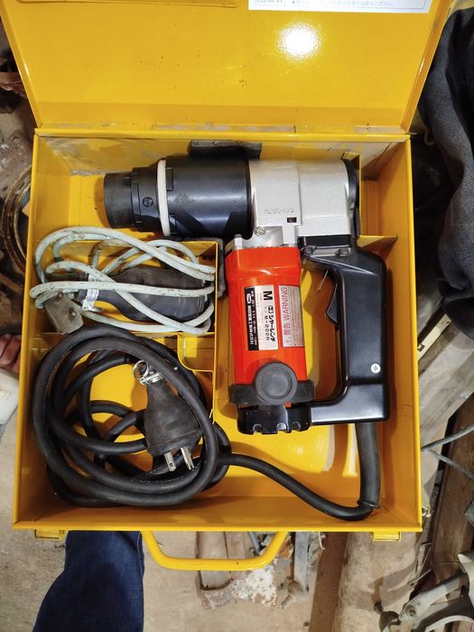 Ручной инструмент гайкавёрт японский качественный