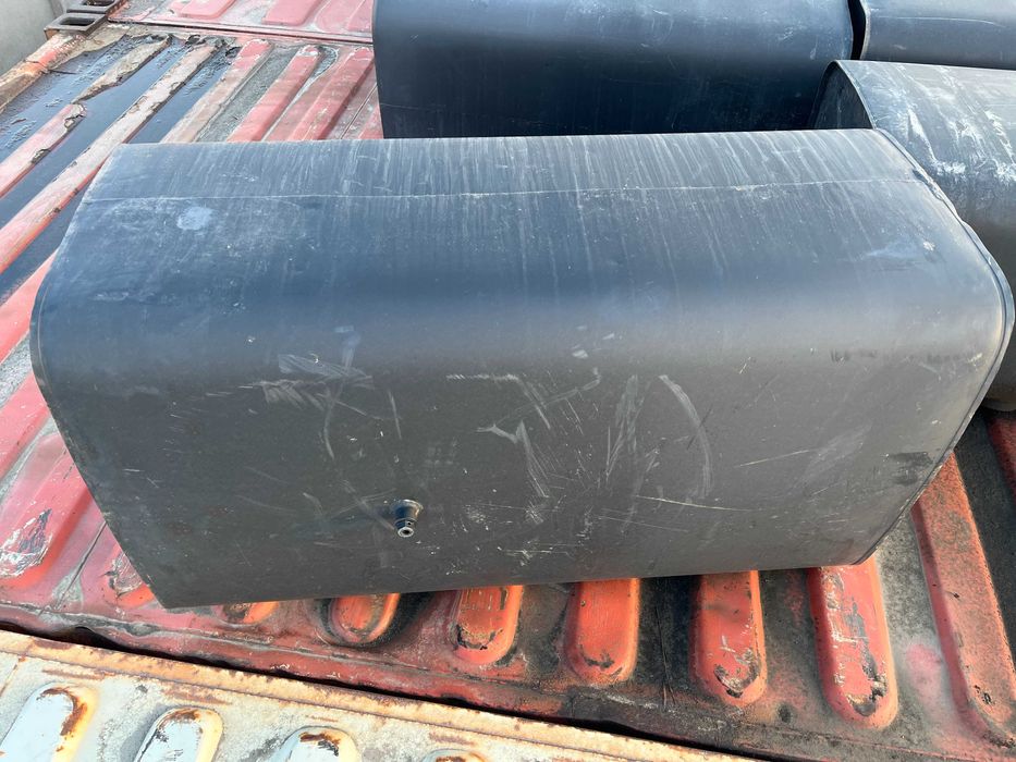 Топливный бак на КАМАЗ