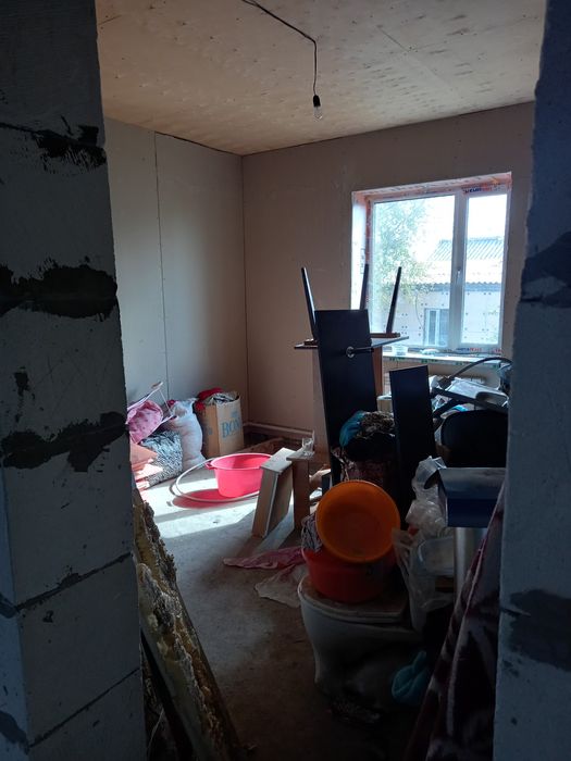 Продам дом с черновой отделкой