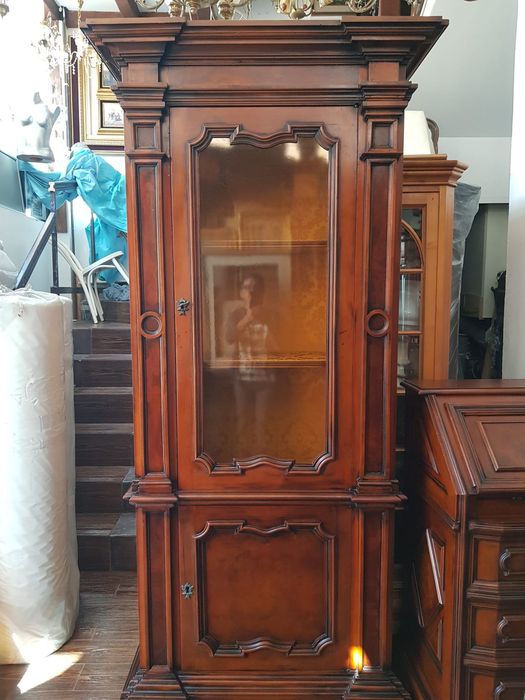 Set mobilier lemn masiv compus din biblioteca si secretar