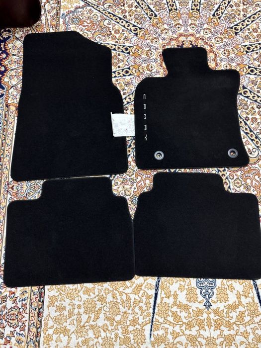 Продам новые автоковрики