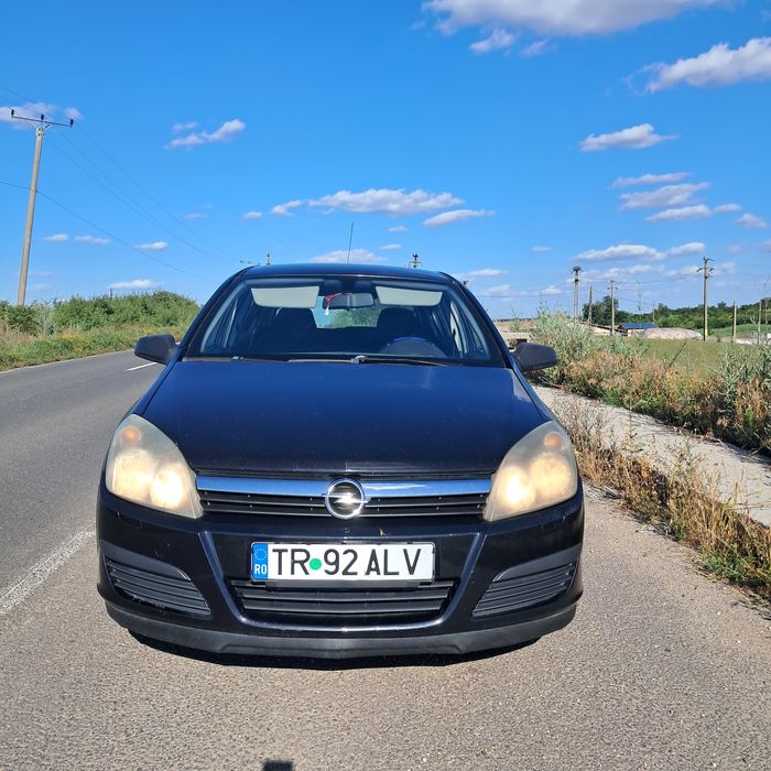 Opel Astra h Hatchback  1.6 benzina  +gpl