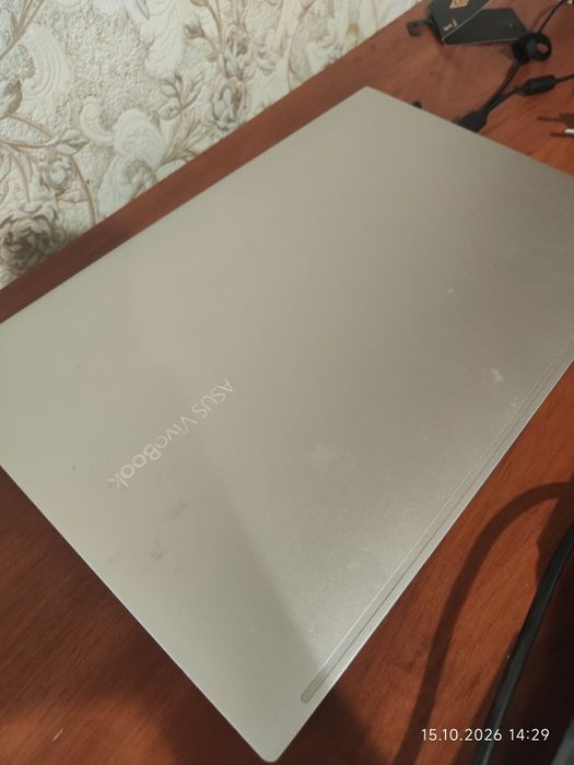 Ноутбук сатылады asus