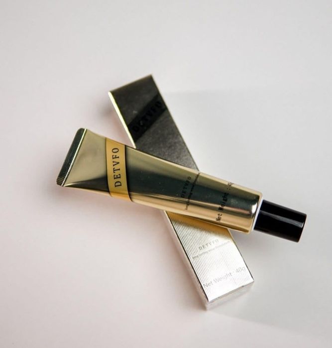 Продам тональный крем