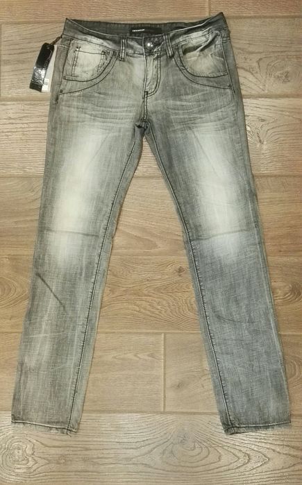 Дънки женски - разпродажба всичко на една цена