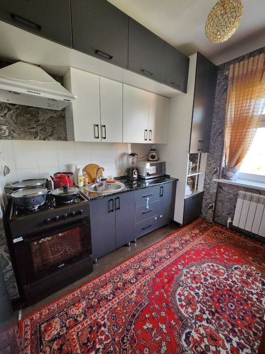 Sergeli 5a 2/7/7 toza xonadon 3 metro yaqin