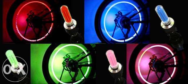 Set 4x Valve ventil roti cu LED lumina leduri auto bicicleta +CADOU!