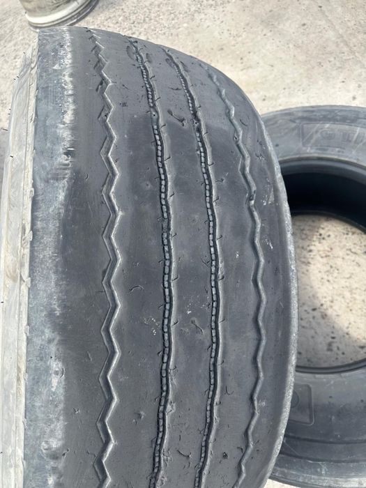 Резина на прицеп 385/65/22.5