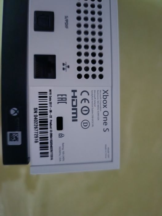 Продам Xbox One S, 1терабайт