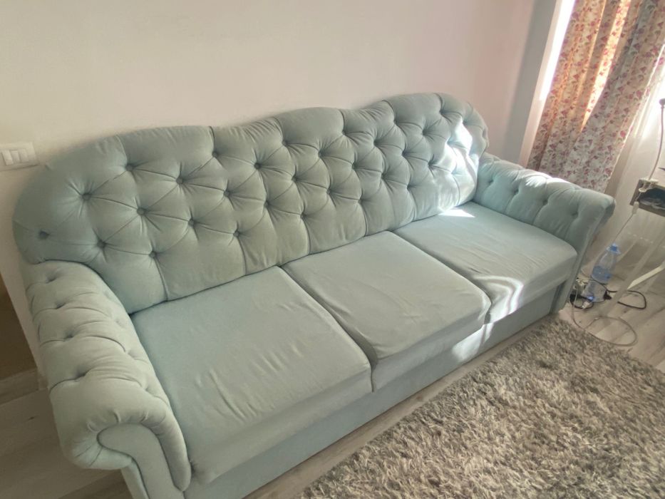 Canapea extensibila de 3 locuri, culoare turcoaz, model foarte frumos