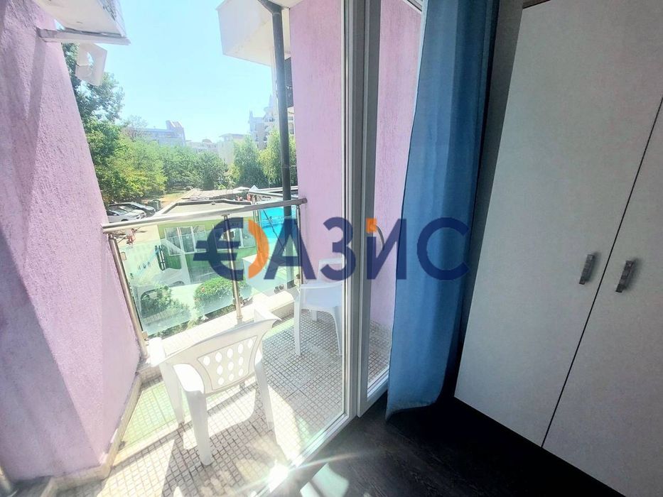 Продава се Тристаен апартамент в к.к. Слънчев бряг - 93 кв.м за 565 €/кв.м - Снимка #1