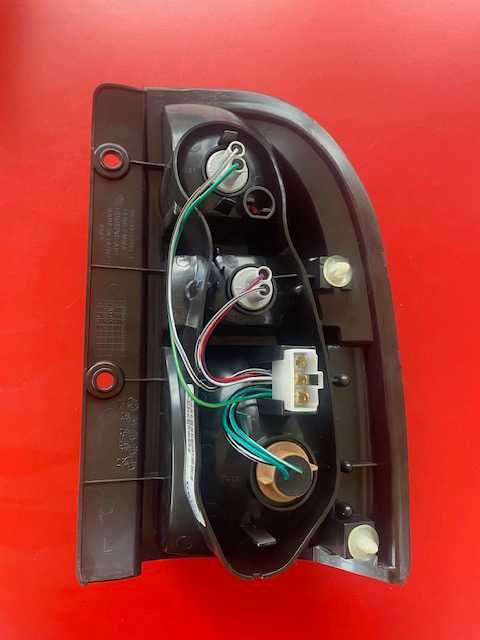 Lampa spate Stanga/Dreapta SUZUKI GRAND VITARA I 03.98-
