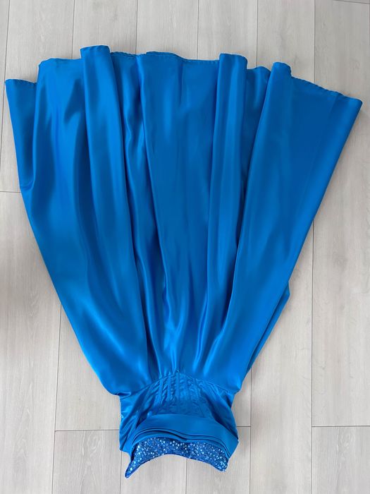 Абитурентска рокля за 30€