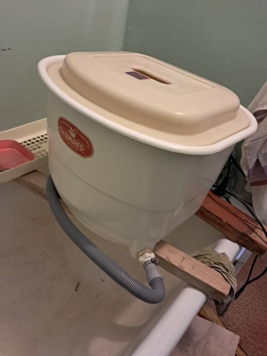 Холодильник,стиралка,газ плита