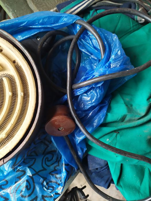 Продам электроплитку.