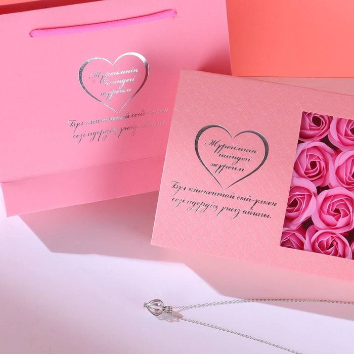 Подарки на 8 марта