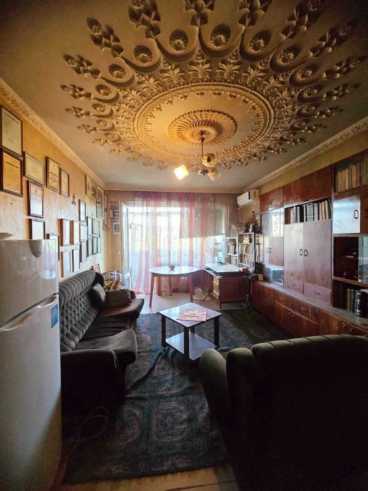 Продава се Двустаен апартамент в Горна Оряховица - 70 кв.м за 1013 €/кв.м - Снимка #1