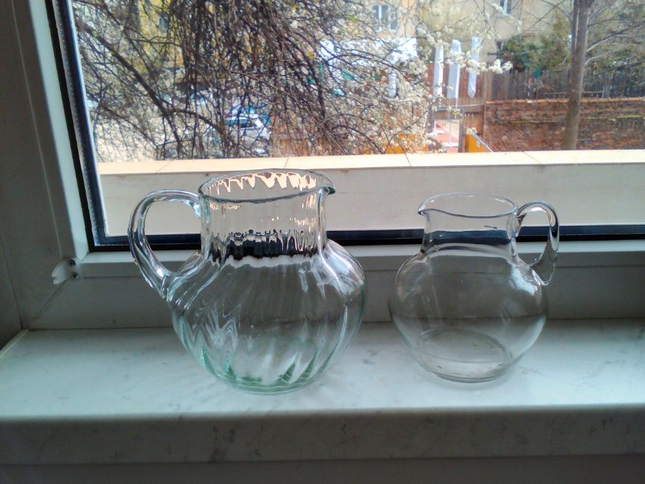 продавам различни сервизи