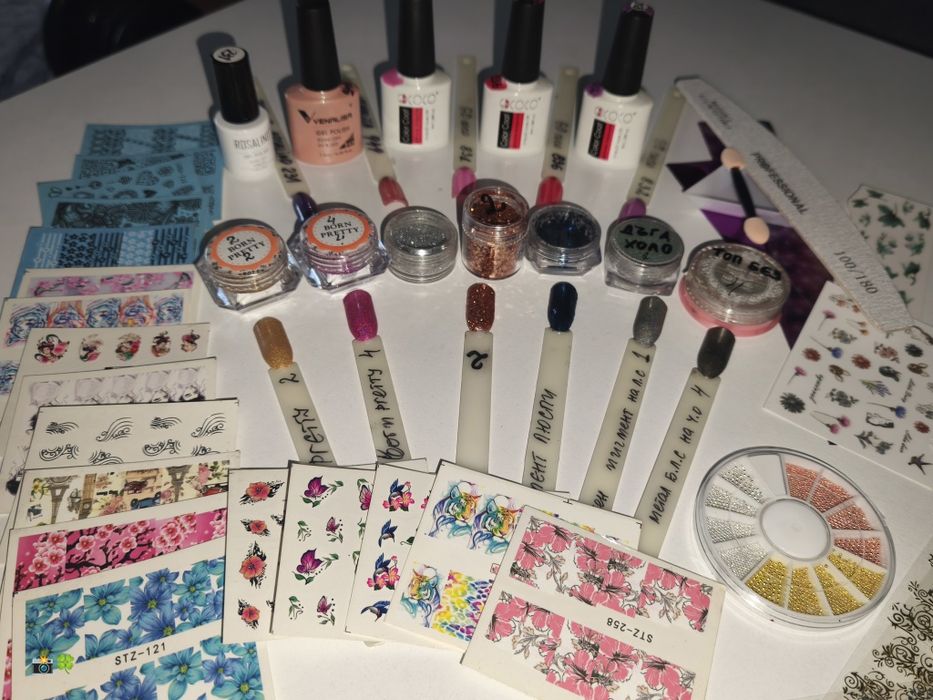 Декорации за маникюр