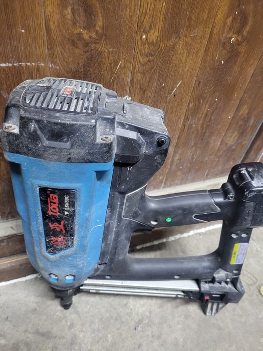 Гвоздезабивной пистолет тойа