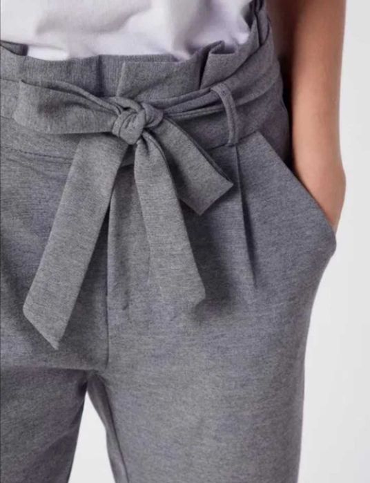 Слим фит Vero moda.
Р-р M. Нов с етикет