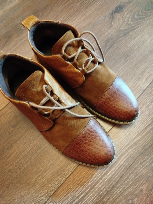 Дамски боти на Габина