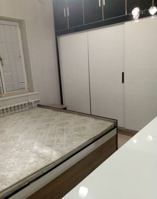 Yunusobod Unversam bozor Metro yonida kvartira ijaraga beriladi