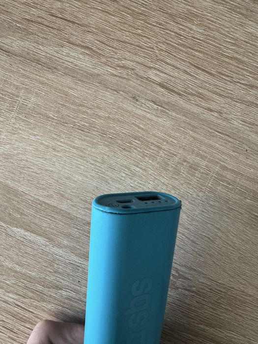 Не рабочий повербанк