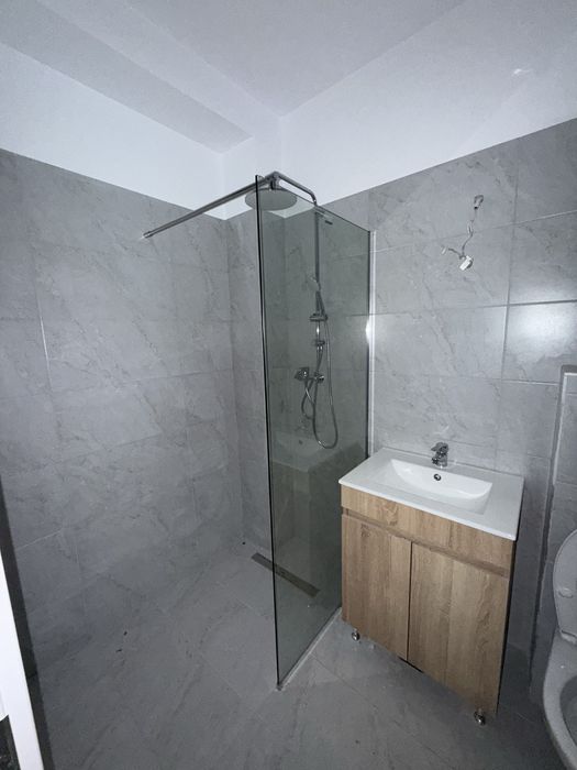 Închiriez apartament s– 2 camere sau separat – Bloc nou, Str. Frăției, Ploiești