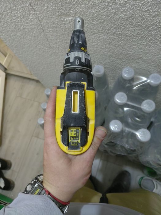 Dewalt dcf630 винтоверт за гипсокартон