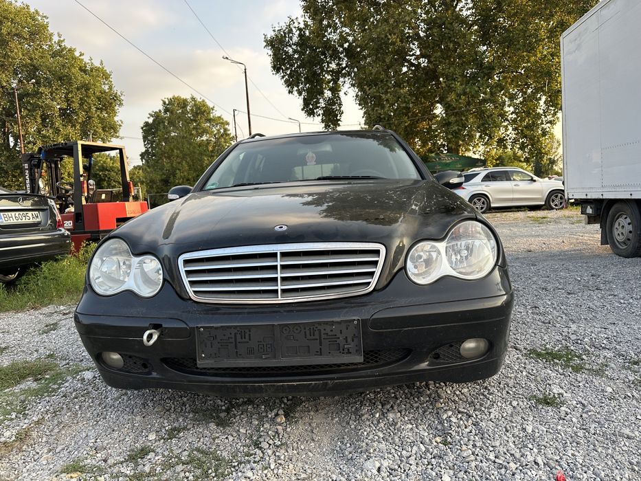mercedes C 2.2 150 KS 2005  6 ск W203 facelift само на части