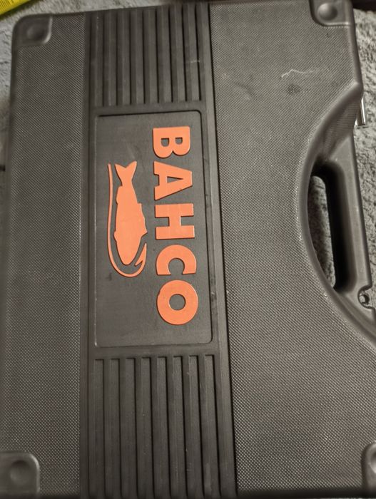 Продам дрель-шуруповерт Bahco