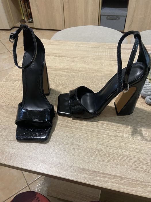 Сандали Topshop,обувани са един път,кото нови