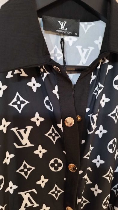 Нов гащеризон Louis Vuitton