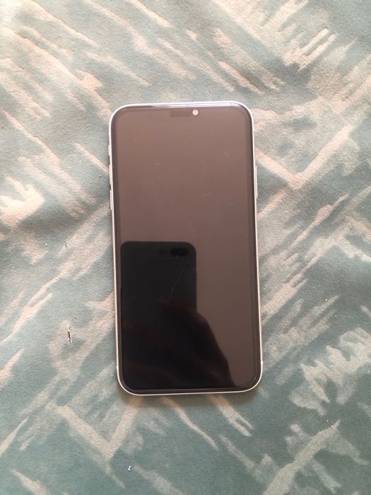 iPhone 11 с гаран