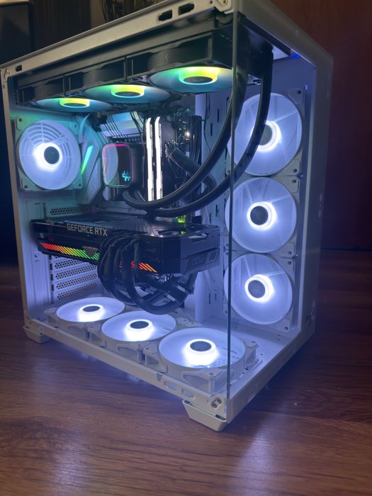 Геймърски компютър/ I9 11900K/Водно/32GB/RTX 3090 24GB/2TB SSD